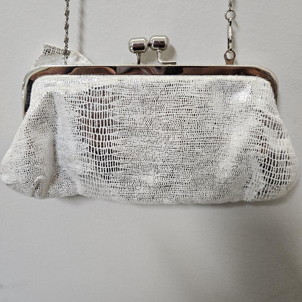 Elegant Silver Clutch Bag - Picture 6 of 13